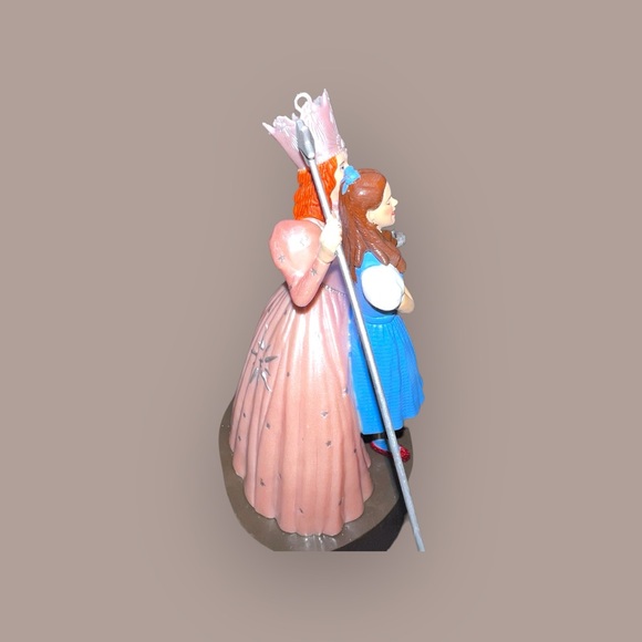 2014 Hallmark Wizard of Oz Ornament - Picture 12 of 16